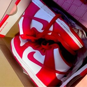 Kid Nike Dunks (Size-12c)